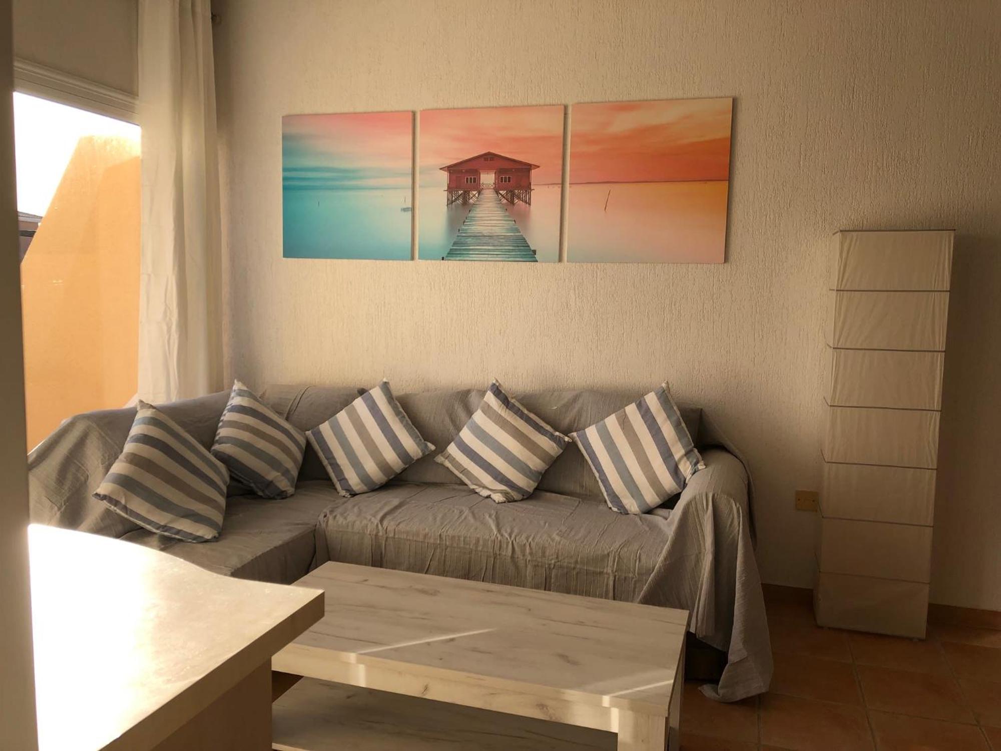 Limnaria Gardens - 1 Bedroom, Sunny Apartment With Stunning Pool Views 파포스 외부 사진